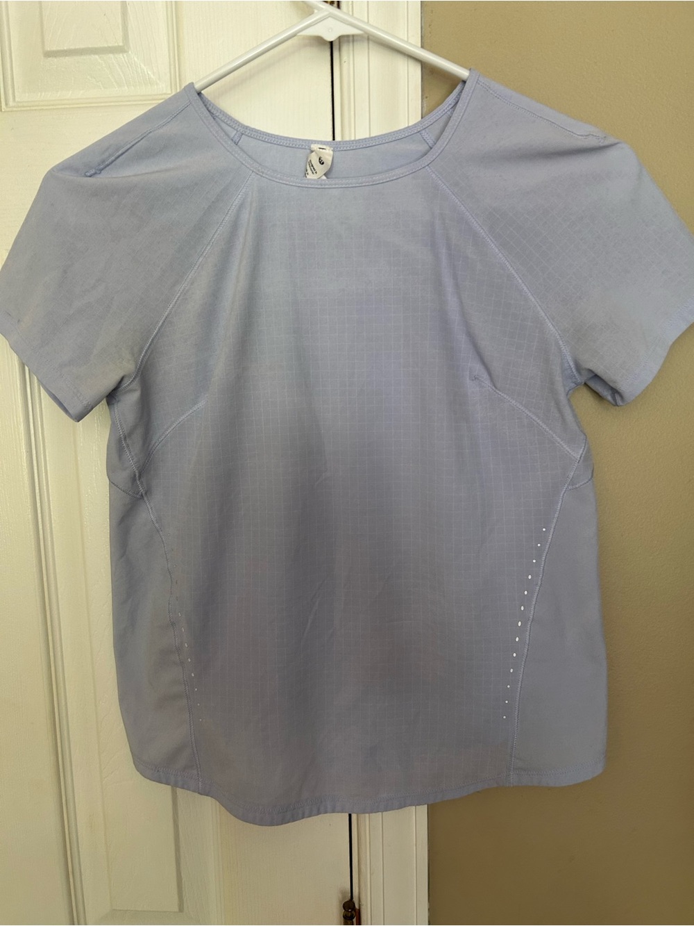 lululemon athletica Light Lavender Short Sleeve Performance Tee